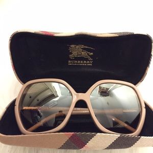 Nude Burberry Sunglasses w/ case and dust cloth